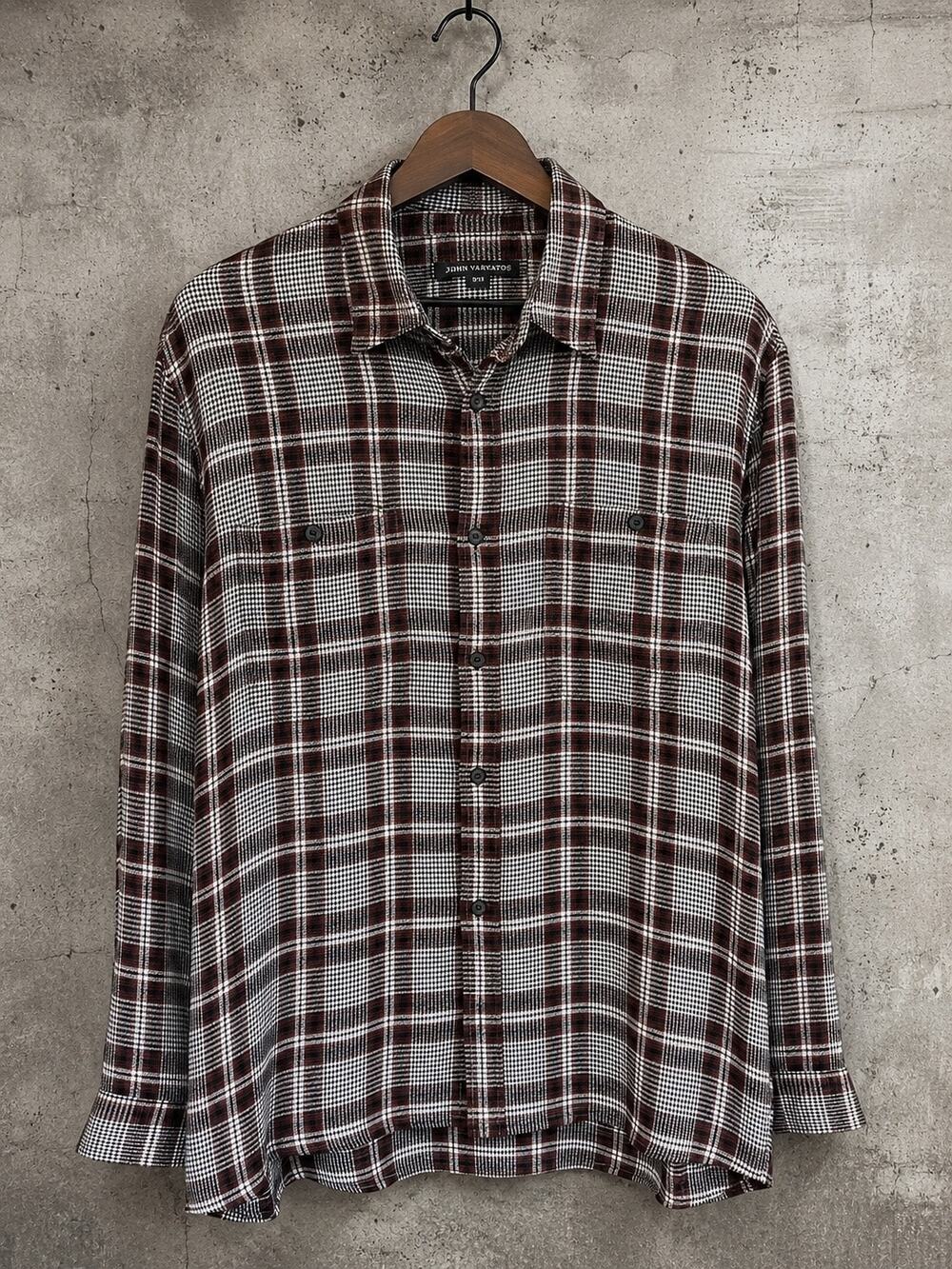 John Varvators Brown & Black Plaid Size L NWT